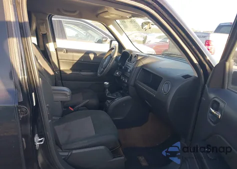 2014 Jeep Patriot Sport from USA, damaged, VIN 1C4NJPBA4ED641167